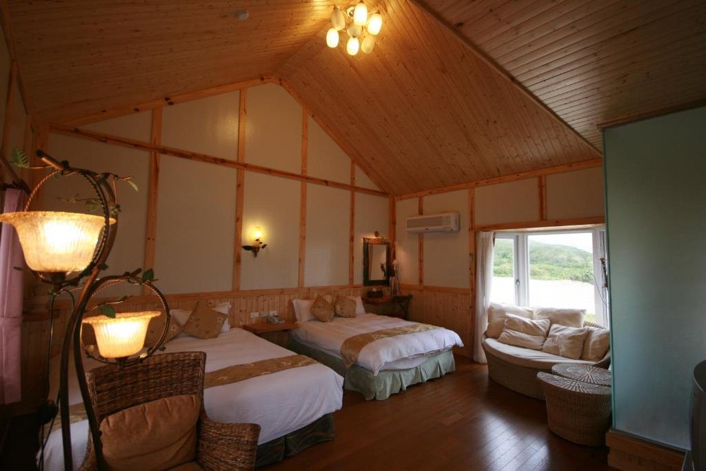 Standard Vierer Zimmer mit Balkon Fennel Hot Spring Resort