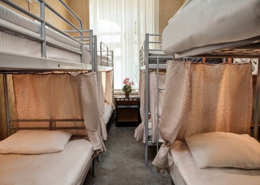 Cama en dormitorio compartido (dormitorio compartido femenino) Naps Hostel