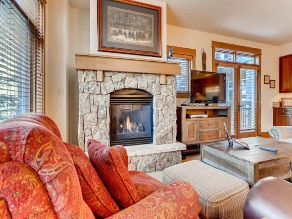 Standard Zimmer Premier 3 Bedroom Ski in, Ski out Lone Eagle Condo With the Best Access to Skiing in Keystone
