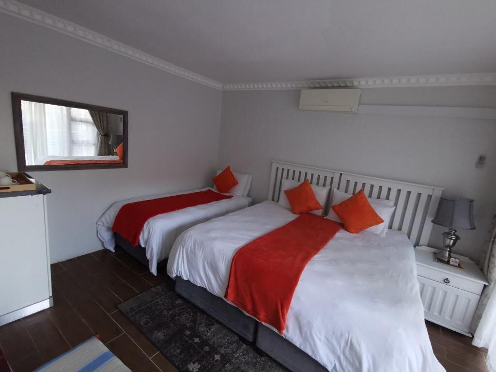 Deluxe room Lucolo Palace B&B - Mthatha