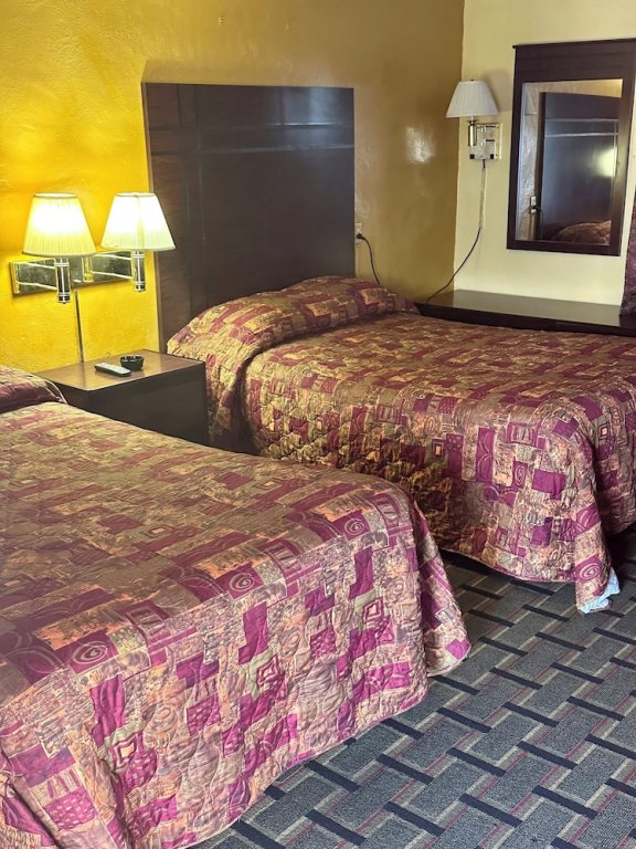 Standard Double room Motel 301