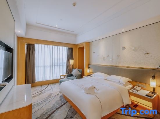 Suite Yangzhou Changqing International Hotel