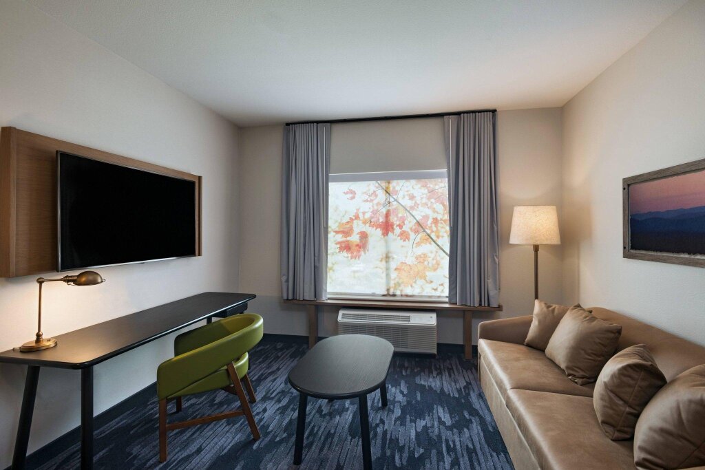 Люкс Fairfield Inn & Suites by Marriott Houston Missouri City