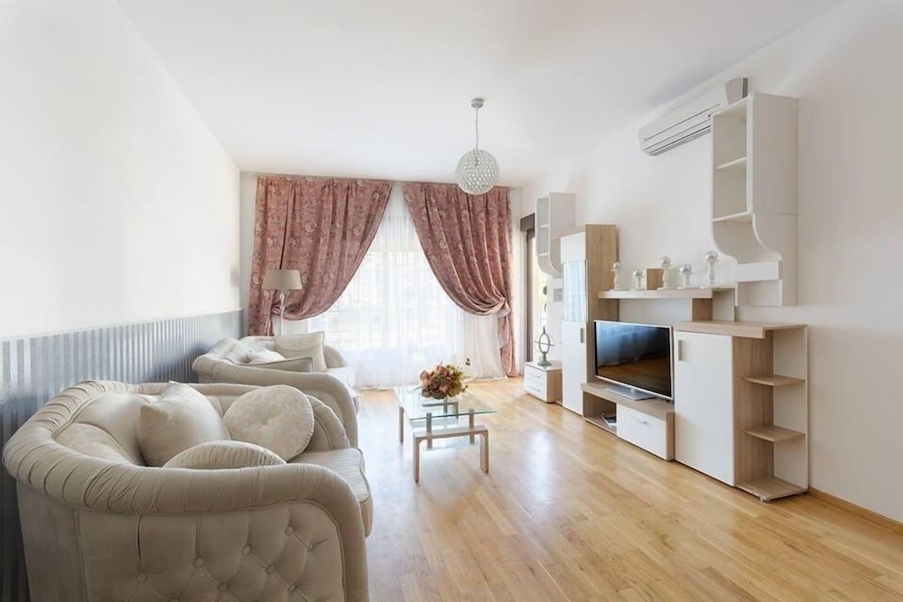 Apartment Apartments in Becici