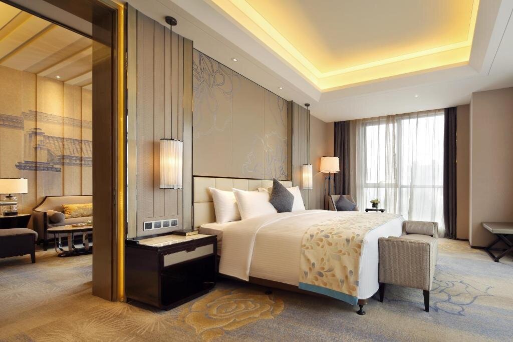 Двухместный люкс Fuyang Wanda Realm Hotel