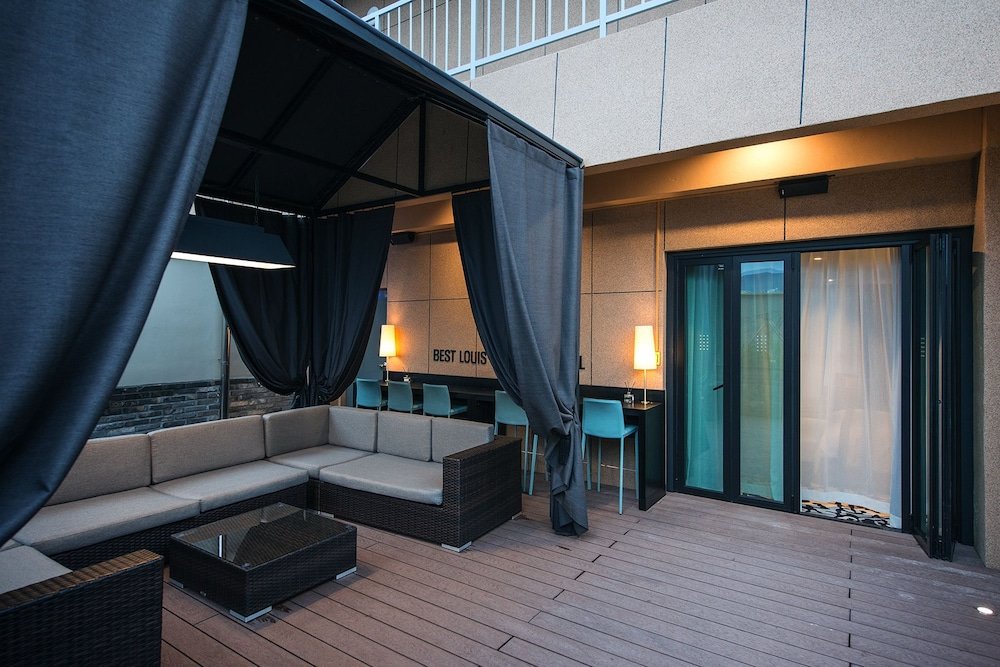 Suite con balcón Best Louis Hamilton Hotel Changwon