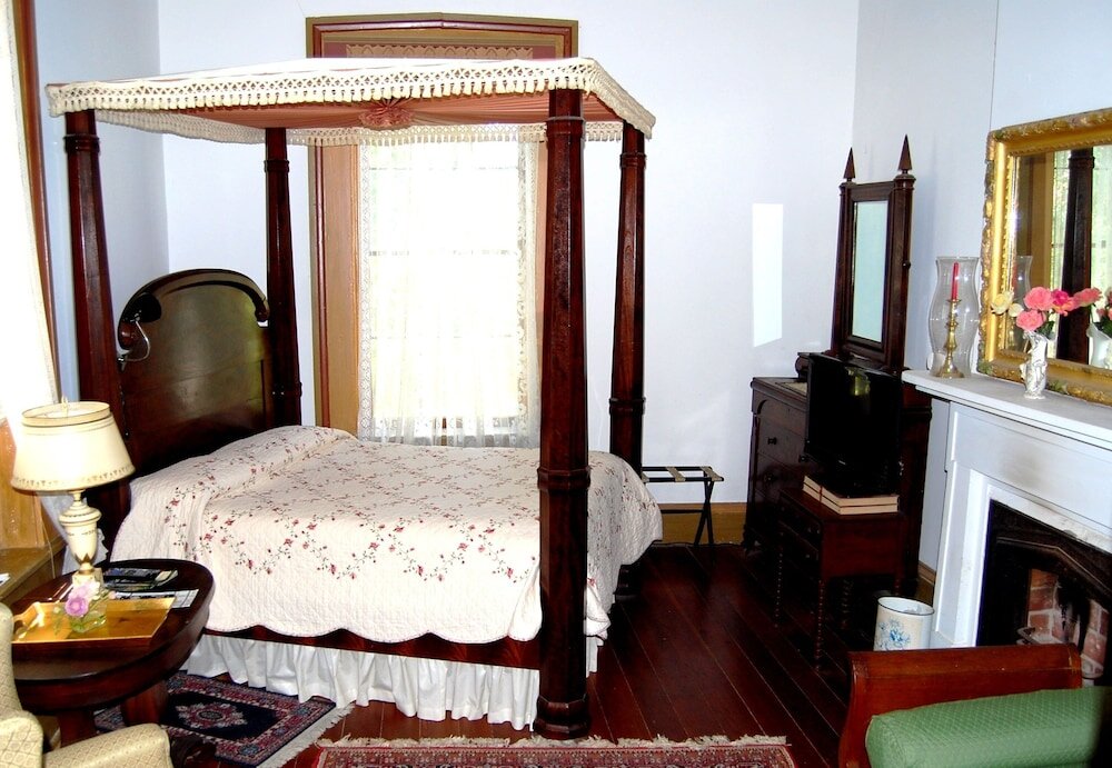 Premium Zimmer Glenfield Plantation Historic Antebellum Bed and Breakfast