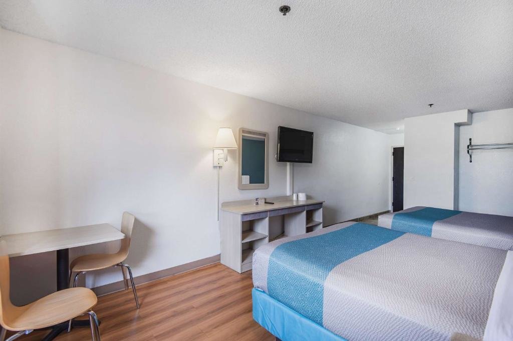 Standard Doppel Zimmer Motel 6-Lawrence, KS