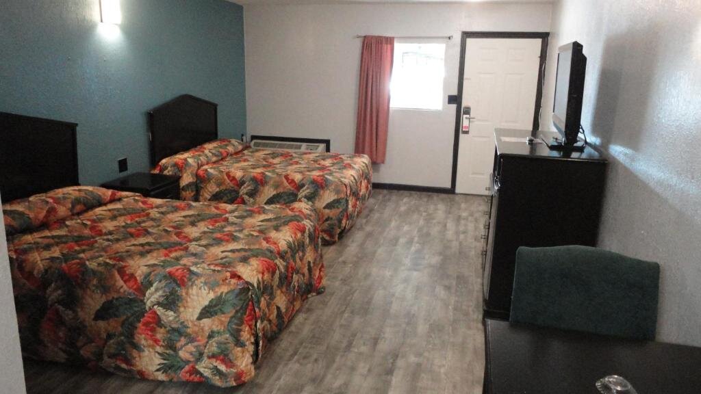 Standard Zimmer Western Inn - Pensacola