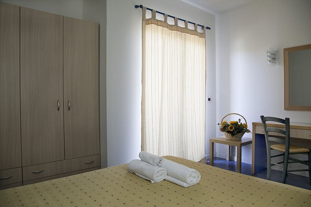 Standard Vierer Zimmer mit Balkon Villaggio Santandrea Resort