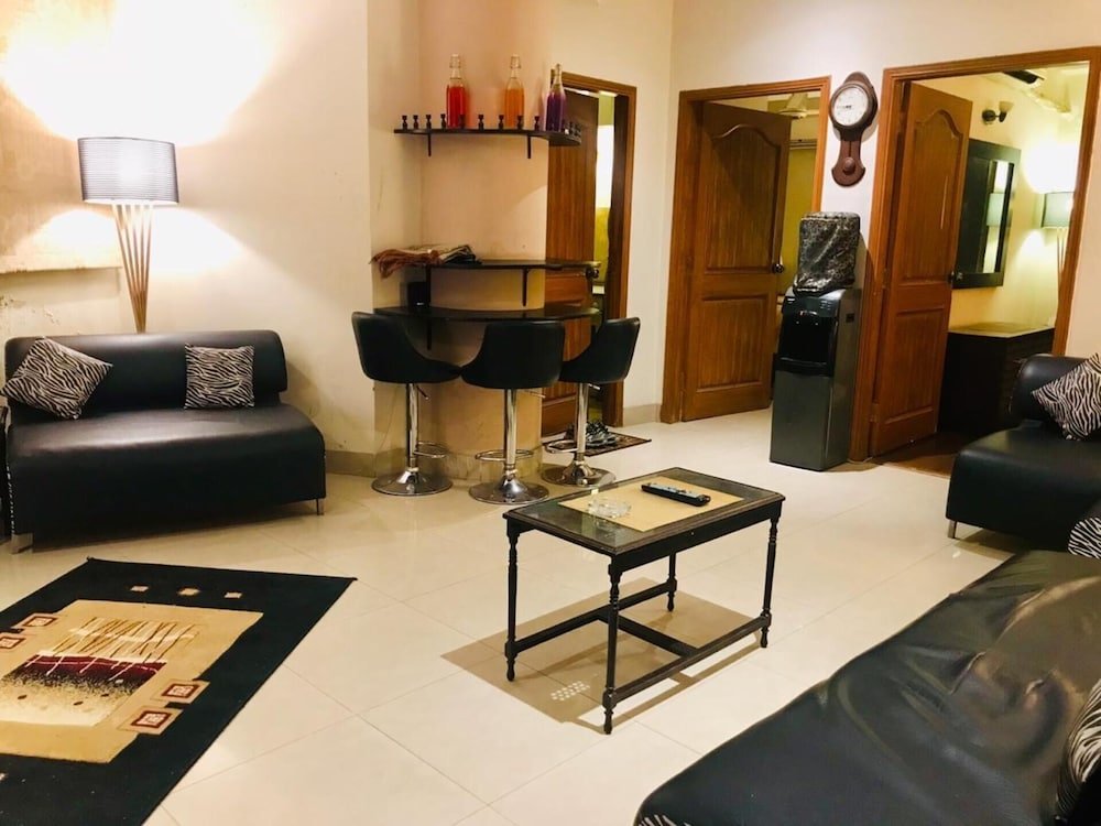 Apartamento 2 Eden Appartment in Lahore