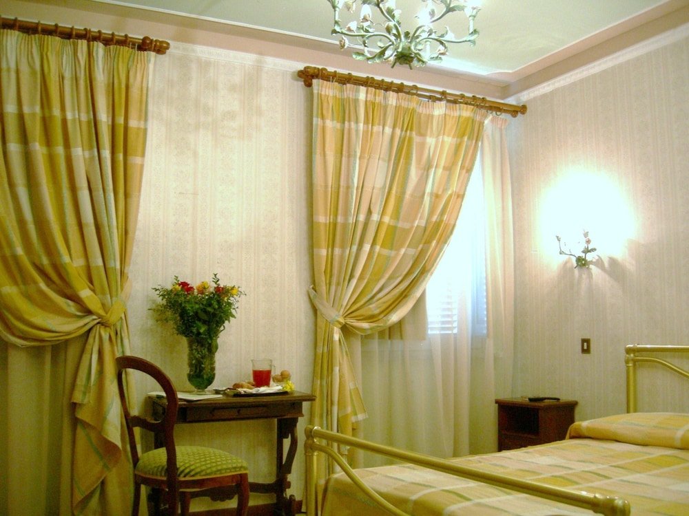 Standard quadruple chambre Hotel Villa San Donino