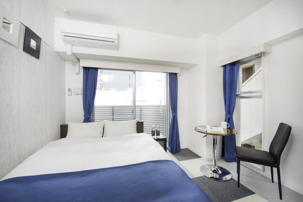 Standard Double room Residence Hotel Hakata 3