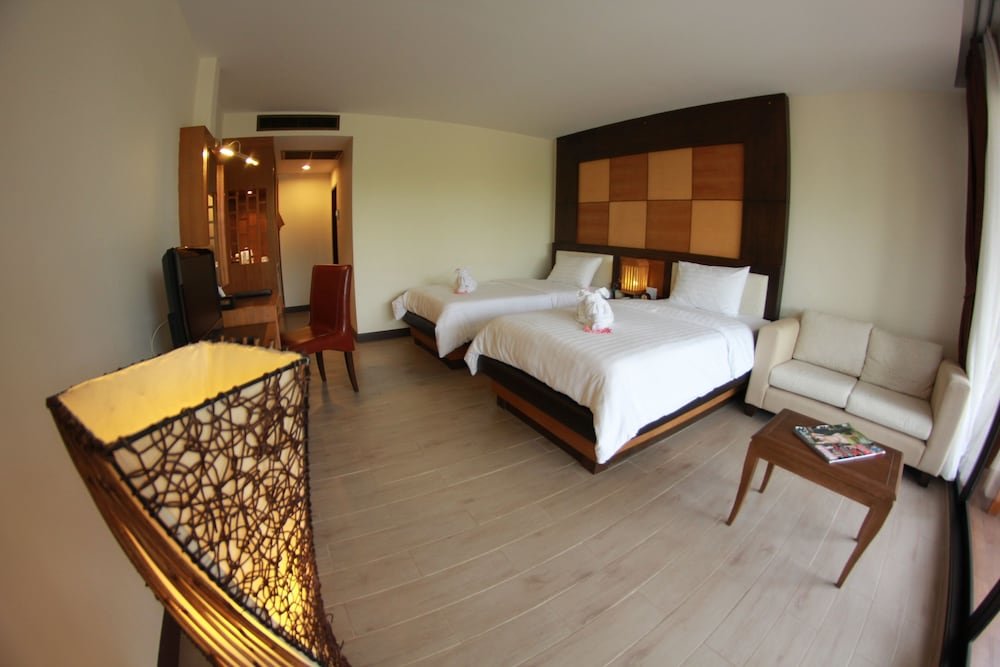 Supérieure chambre avec balcon Chawalun Resort