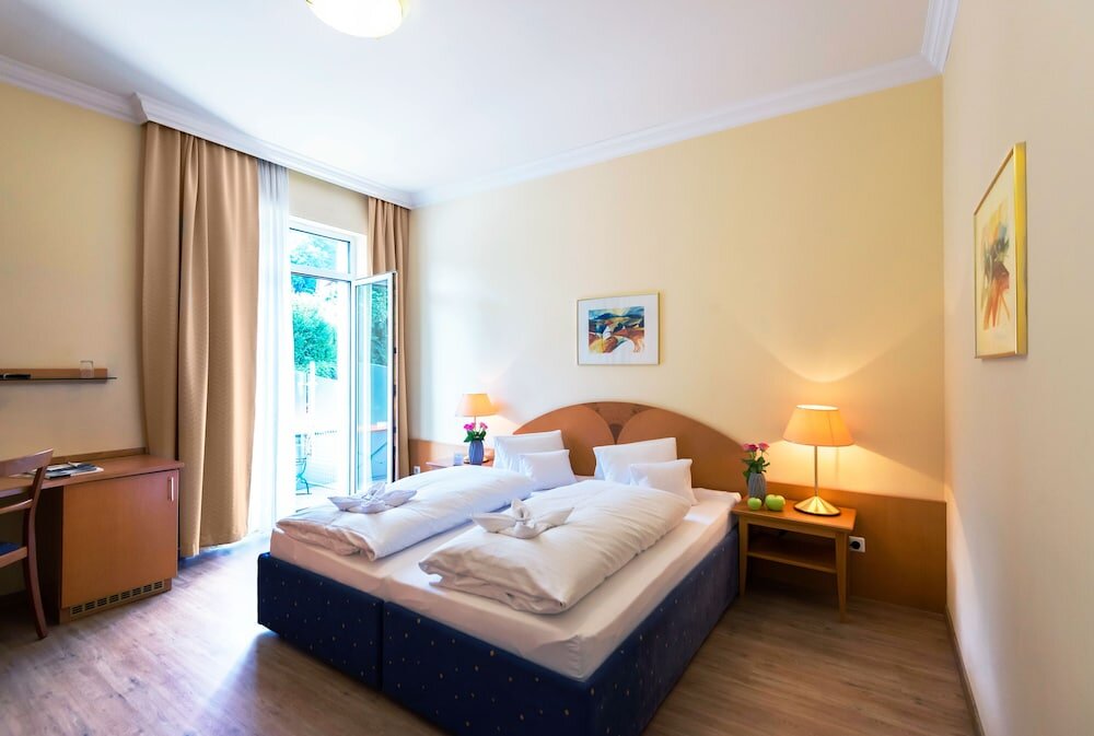 Двухместный номер Comfort с балконом Hotel Stoiser Graz