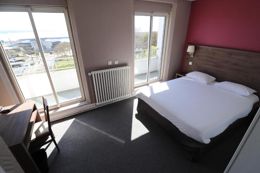 Standard Double room with panoramic view Cit'Hotel Brest Centre Gare