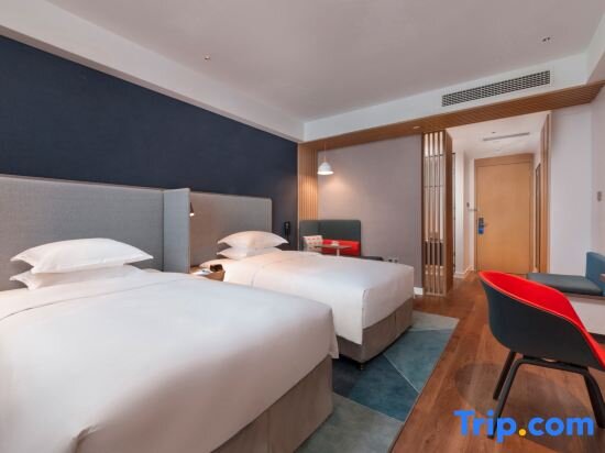 Двухместный номер Standard Holiday Inn Express E'Mei Qiliping, an IHG Hotel