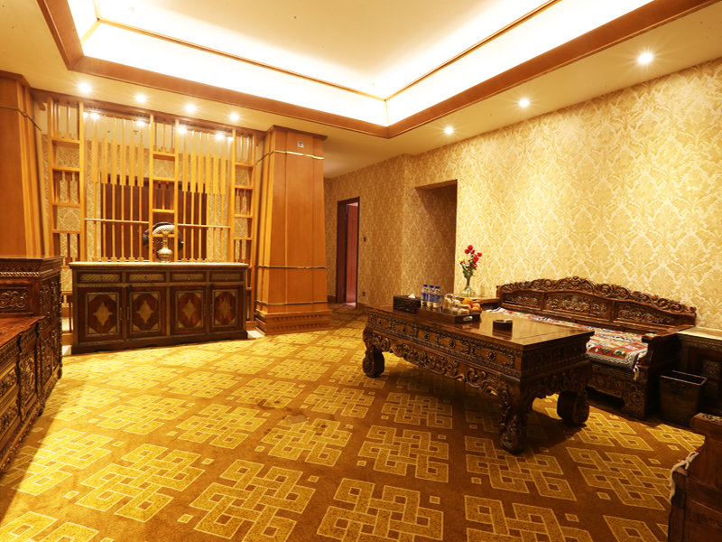 Présidentielle suite Shangri-La Balagezong Tibetan Ecological Hotel