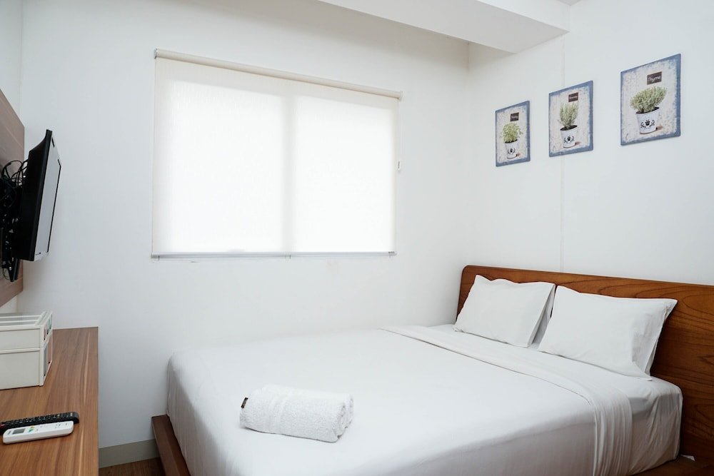 Standard room Minimalist And Comfy 2Br Signature Park Grande Apartment
