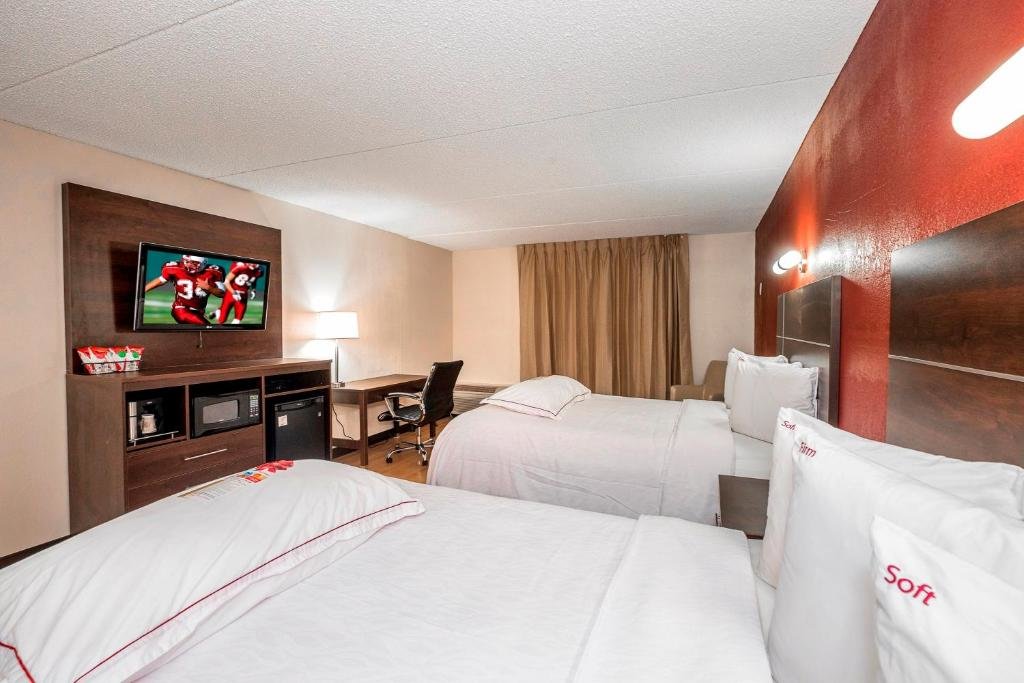 Номер Premium Red Roof Inn PLUS+ & Suites Knoxville West - Cedar Bluff