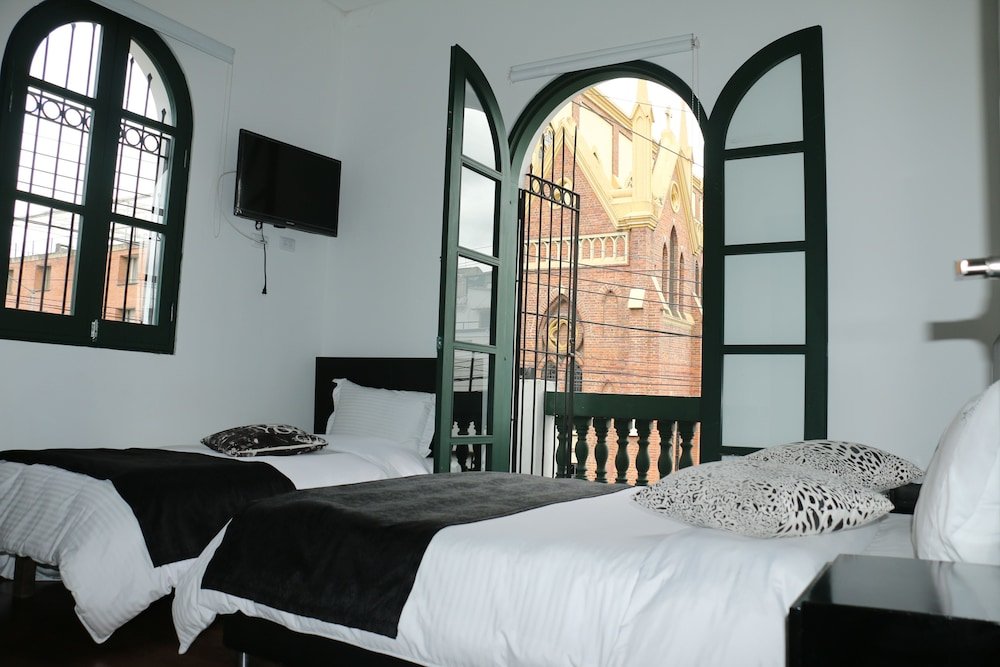 Standard Triple room with balcony Ayenda La Tua Casa