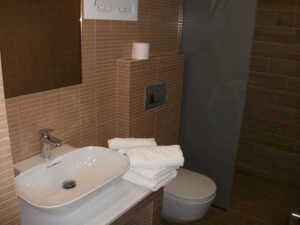 Standard Double room with balcony Stefania Apartments