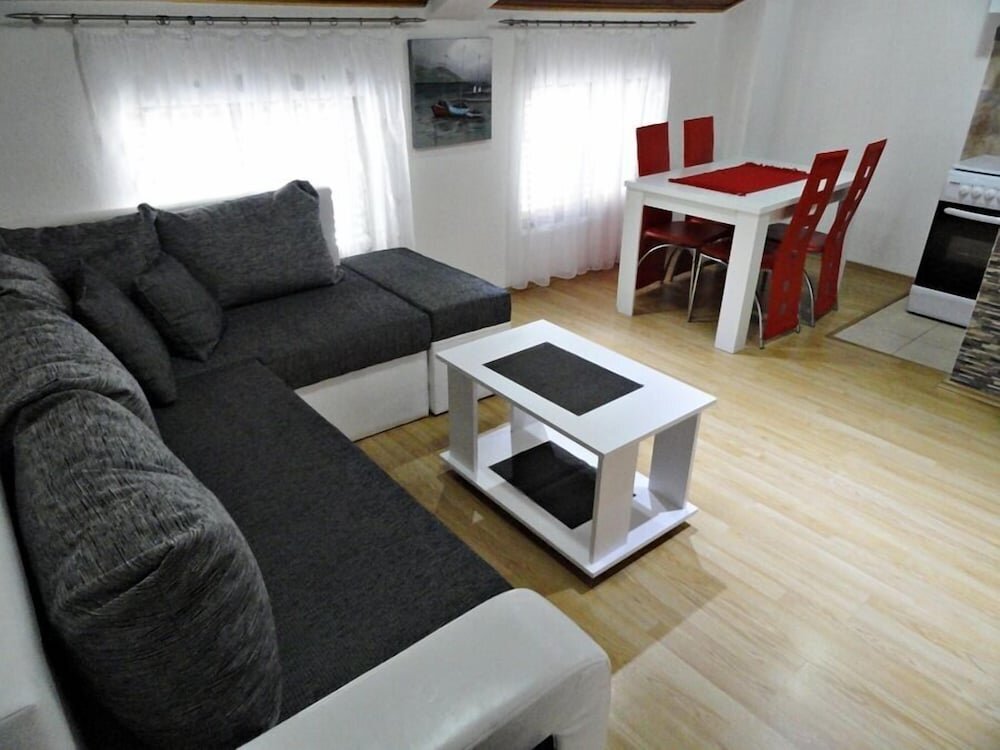 Apartment Apartman Pribilovic