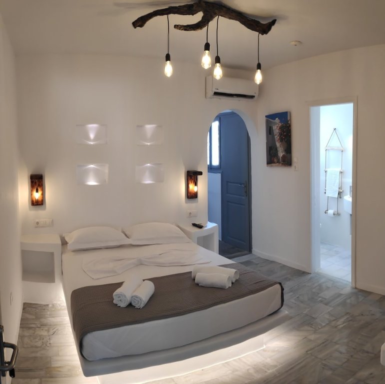 Номер Deluxe Grey Rooms Naxos