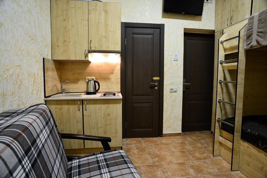 Кровать в общем номере Logovo Hostel