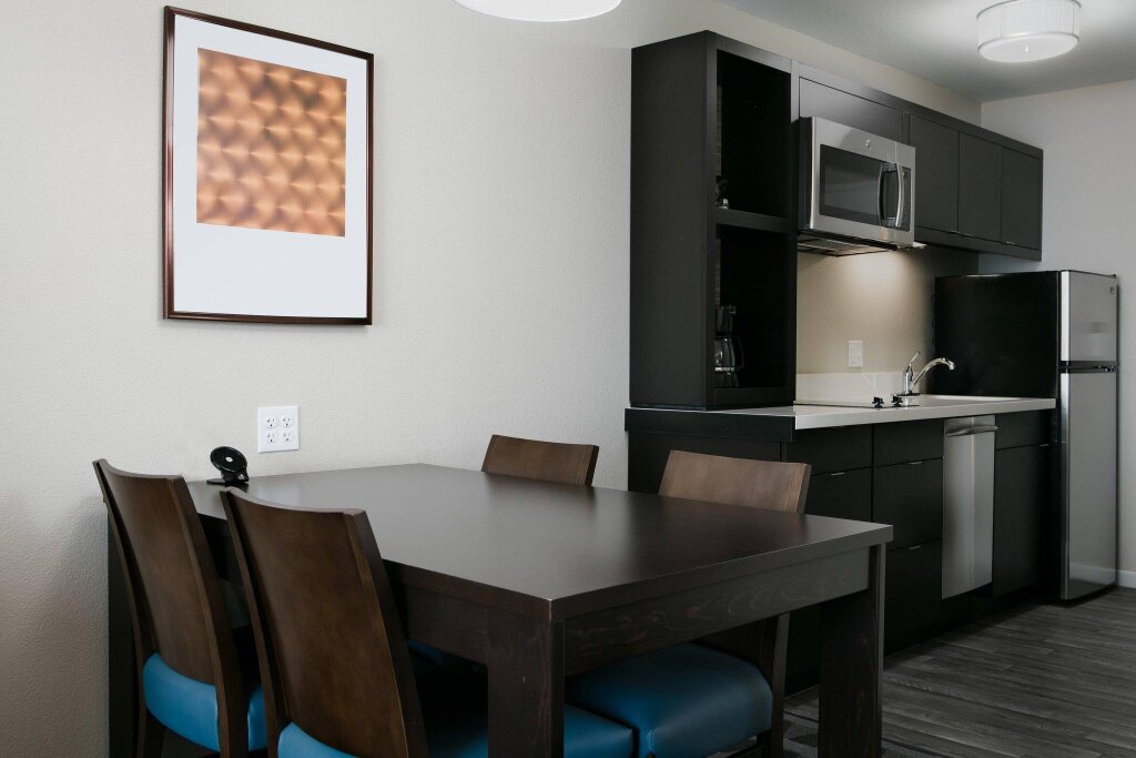Двухместная студия TownePlace Suites by Marriott Kansas City Airport
