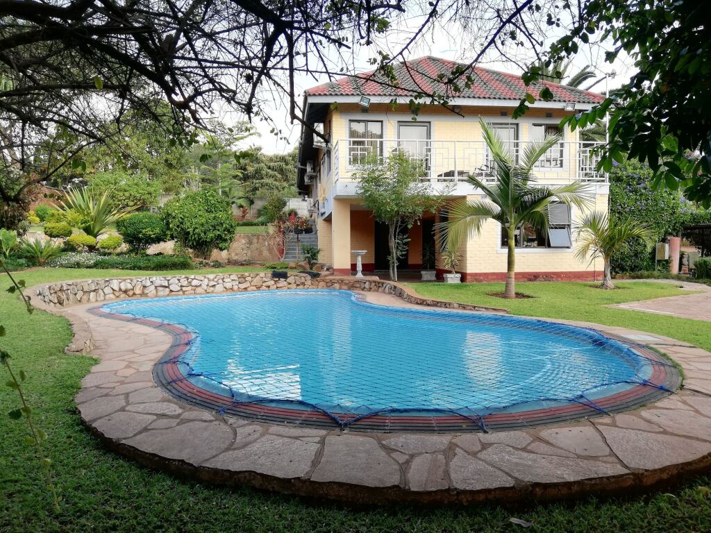 Premier Guest Lodge 3* Harare, Zimbabwe. Book hotel Premier Guest Lodge 3*