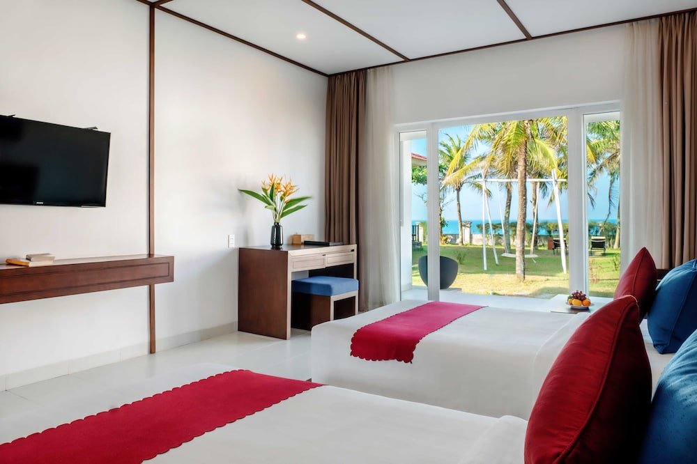 Standard Double room with balcony and with sea view Tam Thanh Beach Resort & Spa
