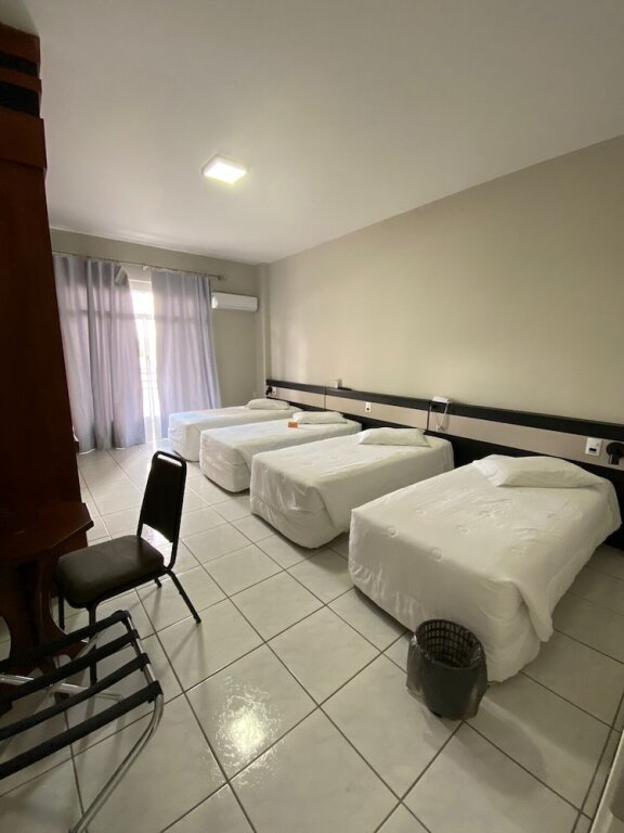 Standard Quadruple room Map Hotel