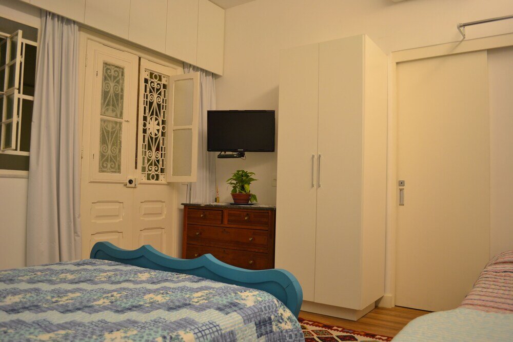 Четырёхместный номер Standard Casa Amarela Guest House - ZONA SUL