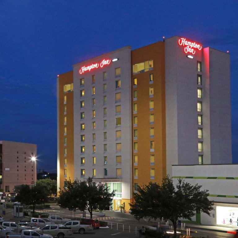 Номер Standard Hampton by Hilton Reynosa Zona Industrial