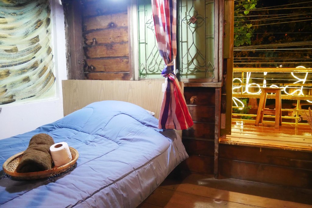 Кровать в общем номере Woodbridge Hostel Sukhothai