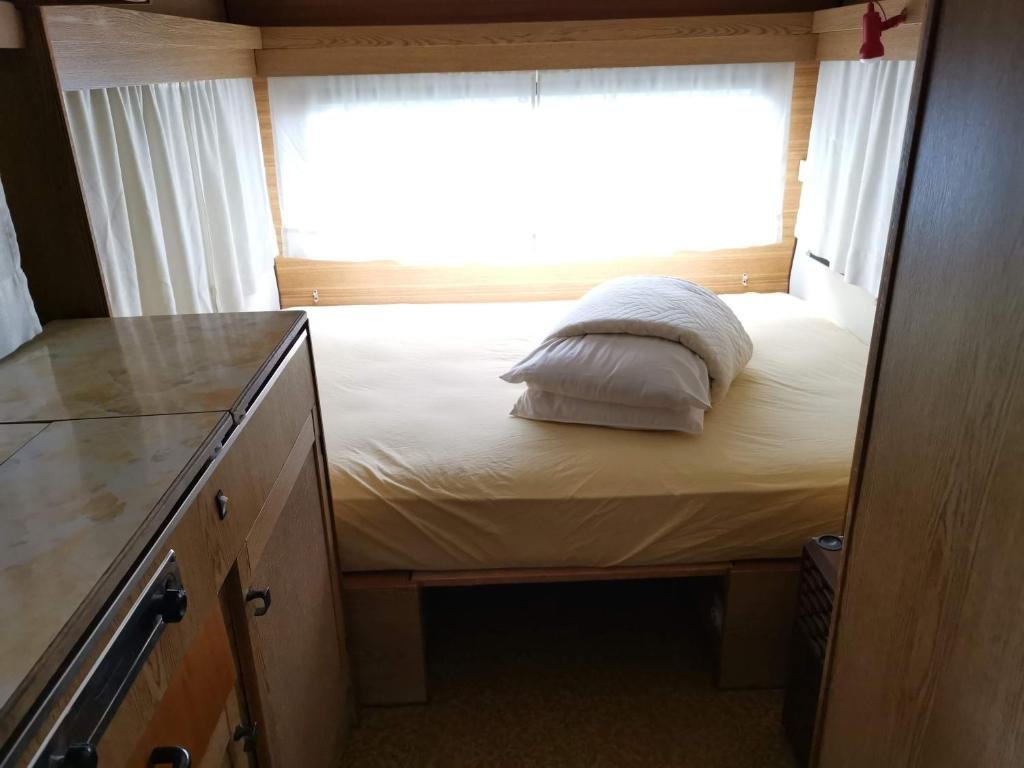 Standard Dreier Zimmer Camping Pilzone
