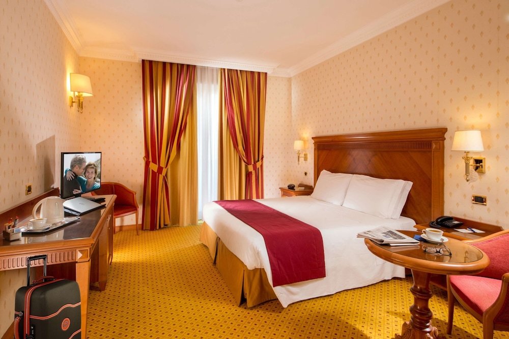 Superior Doppel Zimmer mit Balkon Best Western Hotel Viterbo