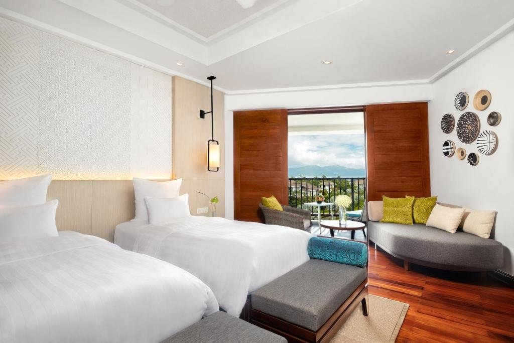Deluxe double chambre avec balcon Pullman Danang Beach Resort