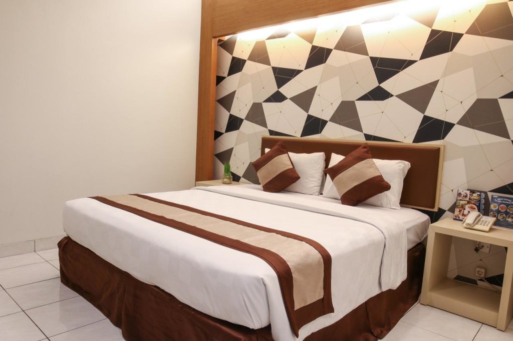 Superior Double room Hotel 88 - Mangga Besar VIII Jakarta By WH