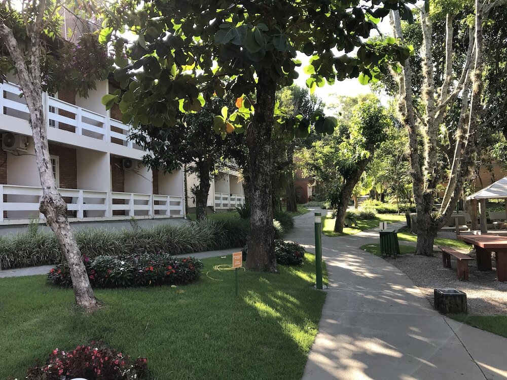 Номер Superior с балконом и с видом на сад Hotel São Sebastião da Praia