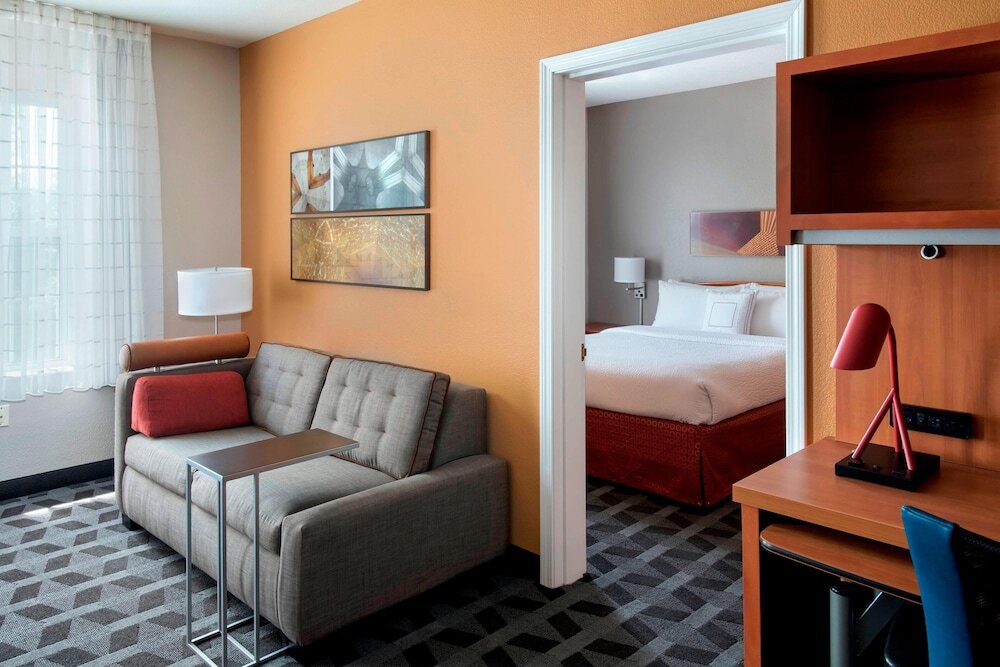 Люкс TownePlace Suites Chicago Lombard