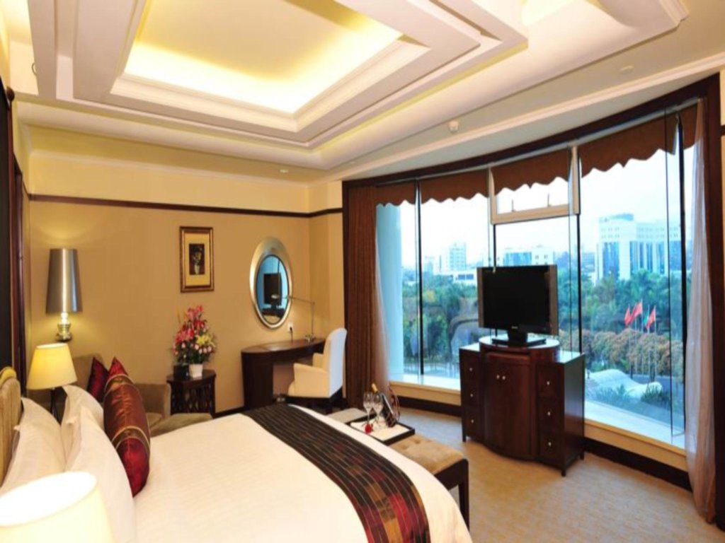 Двухместный номер Business The Royal Marina Plaza Hotel Guangzhou