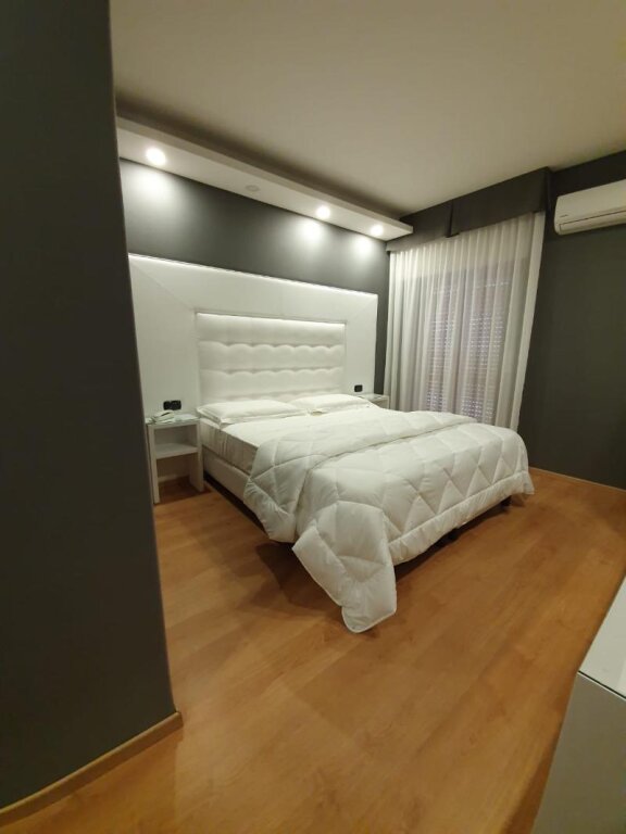 Standard room Reggia Suite Spa Hotel