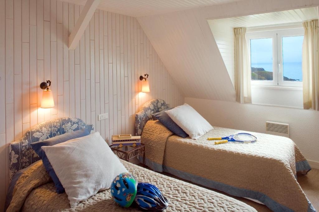 Standard Familie Zimmer mit Meerblick Castel Clara Thalasso & Spa