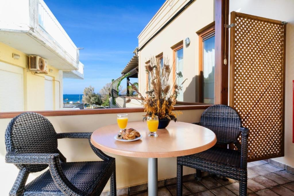 1 Bedroom Apartment Xenios Dias Luxury Apartments With Sea View