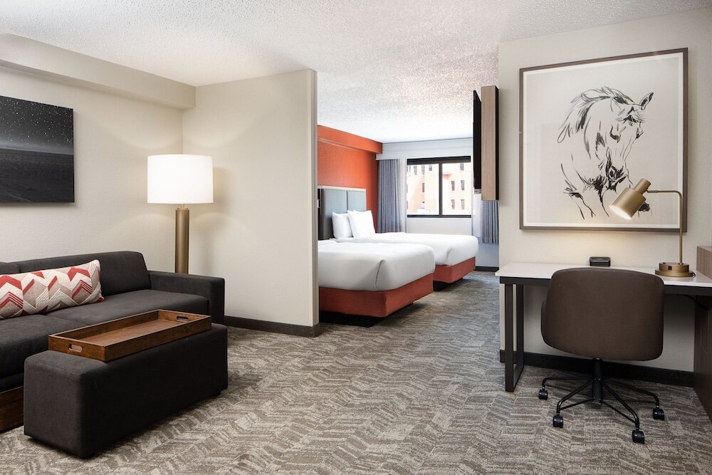Люкс SpringHill Suites by Marriott Dallas Downtown / West End