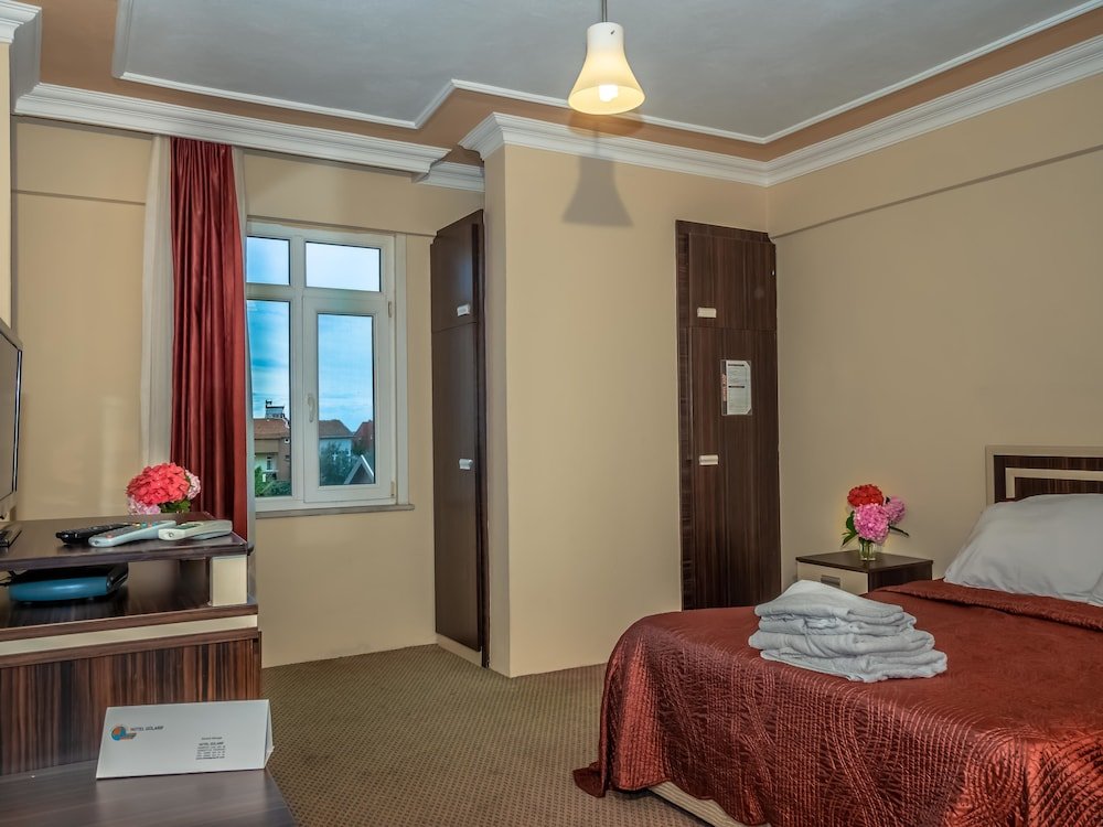 Standard room Marmara Life Hotel