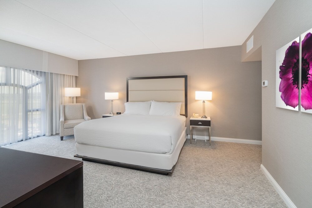 1 Bedroom Suite Holiday Inn Wilmington, an IHG Hotel