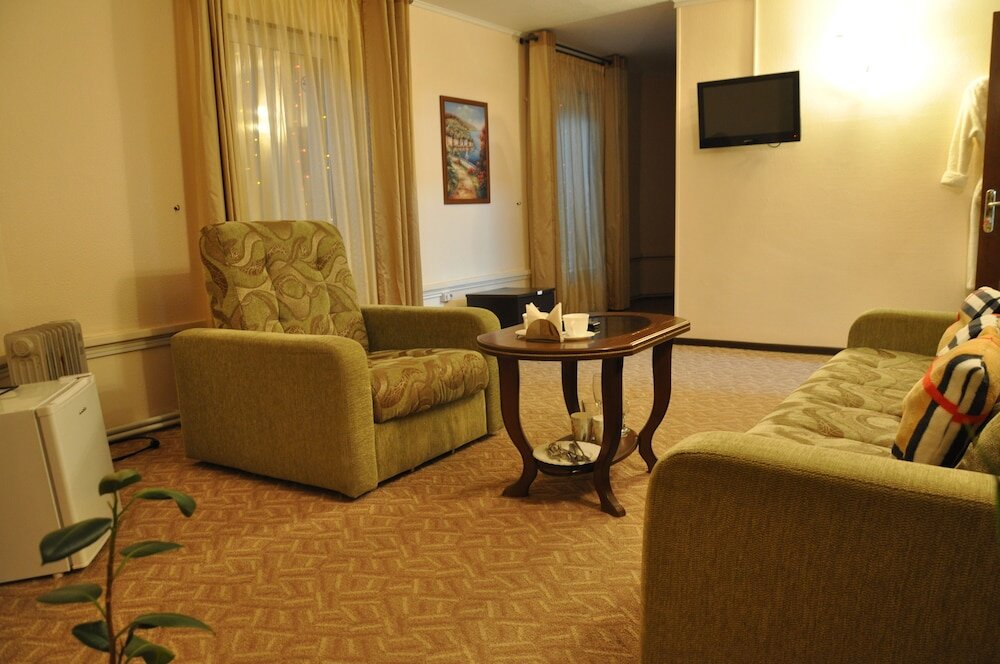 Standard Suite Lakada Hotel
